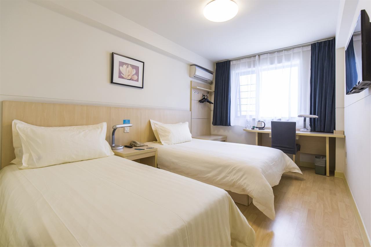 Jinjiang Inn Selected Shenzhen Huanggang Port Huangcheng Plaza Екстер'єр фото