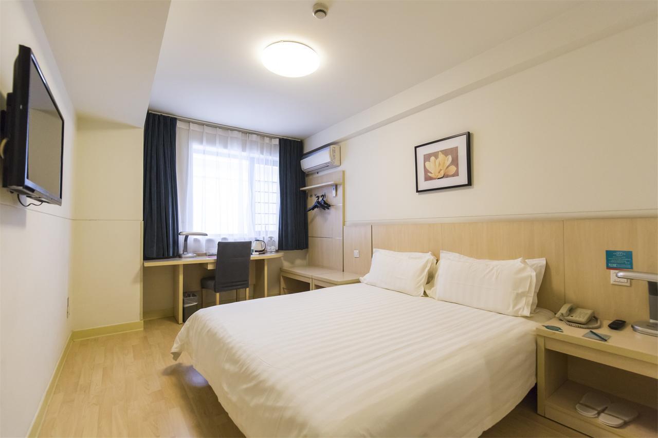 Jinjiang Inn Selected Shenzhen Huanggang Port Huangcheng Plaza Екстер'єр фото
