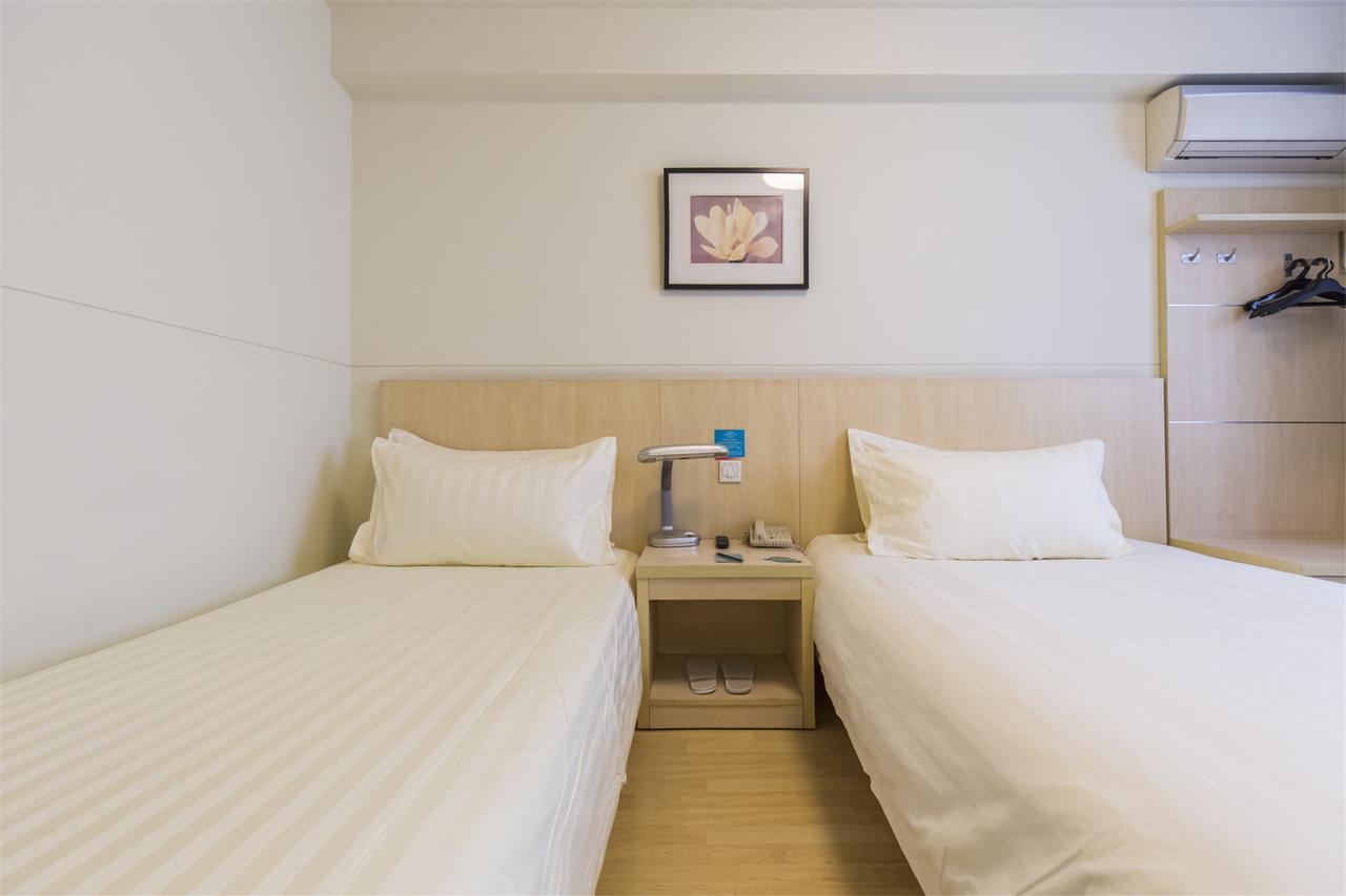 Jinjiang Inn Selected Shenzhen Huanggang Port Huangcheng Plaza Екстер'єр фото